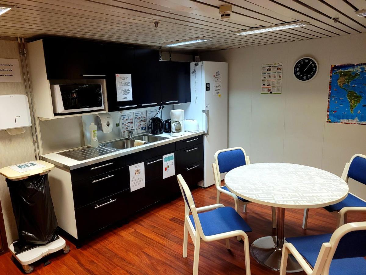 Laivahostel S/s Bore